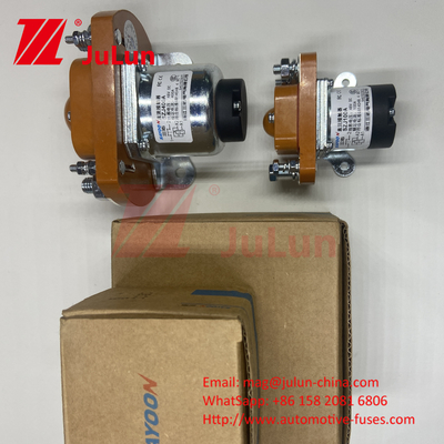 বৈদ্যুতিক সুইপার ডিসি Contactor SZJ100A বৈদ্যুতিক চার চাকা ব্যাটারি উচ্চ তাপমাত্রা প্রতিরোধের