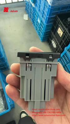 সতর্কতা আলো সুইচ BC45-13A350-BA5