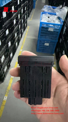 সতর্কতা আলো সুইচ BC45-13A350-BA5