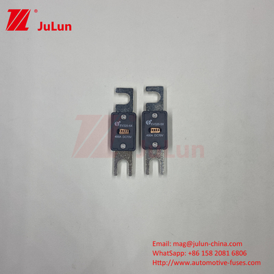 70VDC EV320-5X নামমাত্র ভোল্টেজ বৈদ্যুতিক গাড়ির ফিউজ বক্সযুক্ত প্যাকিং সহ M6 বোল্ট টাইপ 80A