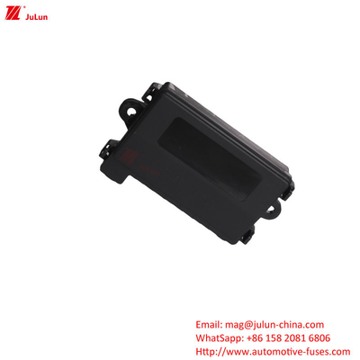 Eu UL 32V বাইরের আকার ফিউজ হোল্ডার মোটরসাইকেল ম্যানুয়াল রিসেট সার্কিট ব্রেকার 30A-500A