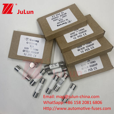 10 * 38 মিমি ফিউজ 15A 690VDC প্যানেল মাউন্ট শক্তিশালী PV স্ট্রিং সুরক্ষার জন্য সৌর PV ফিউজ