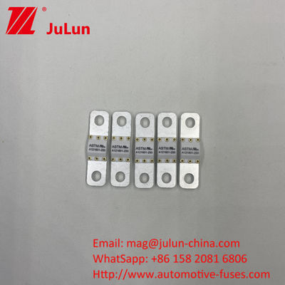 A121601-350A A121601-300A নির্ভরযোগ্য বৈদ্যুতিক সুরক্ষার জন্য অটোমোটিভ সার্কিট ব্রেকার
