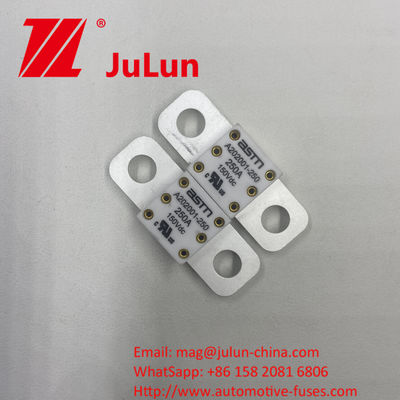 A202001-100A 150VDC ইভি ট্র্যাকশন সিস্টেমের জন্য সিরামিক অটোমোটিভ ফিউজগুলি এম 8 ইনস্টলেশনের জন্য সুপারিশকৃত স্ট্রাইট টর্ক 11-13N·m