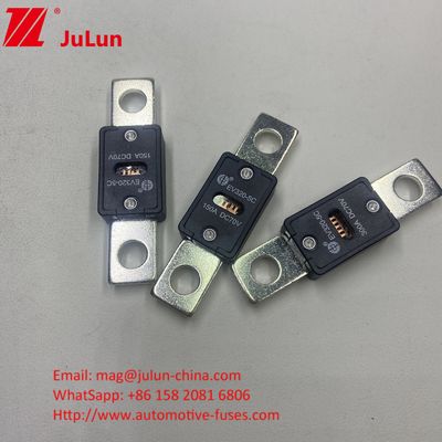 51 মিমি হোল দূরত্ব EV320-5X 125A 70VDC সিরামিক অটোমোটিভ ফিউজস GB/T31465.5-2015 সার্টিফিকেশন এবং 70VDC নামমাত্র ভোল্টেজ সহ