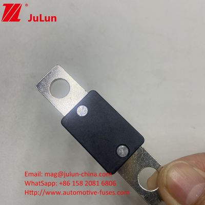 51mm গর্ত দূরত্ব অটোমোটিভ EV320*-5X 225A 70VDC ফিউজ 68*19*10mm 6KA পারফরম্যান্স যানবাহনের জন্য ব্রেকিং ক্ষমতা