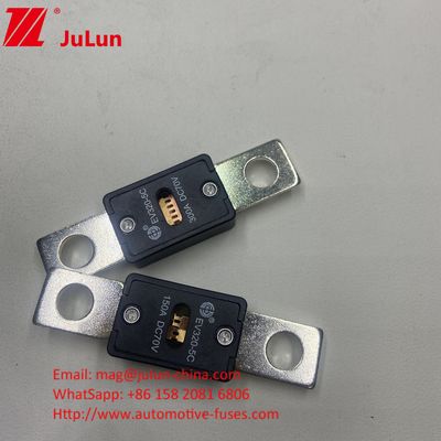 অটোমোটিভ ব্লেড ফিউজ EV320-3X-150A 70VDC বোল্ট এম 8 ইনস্টলেশন মোড