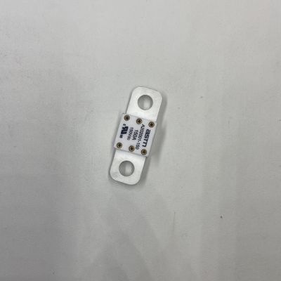 অটোমোটিভ ফিউজ 200A 150VDC 20KA ব্রেকিং ক্যাপাসিটি 150VDC জন্য চূড়ান্ত সমাধান
