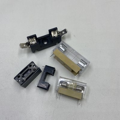 পিসিবি বোর্ড ইনস্টলেশন 6 * 30mm গাড়ির ফিউজ ধারক সঙ্গে 5 * 20mm গ্লাস ফিউজ ধারক