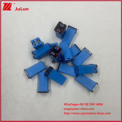 20A 32V টার্মিনাল মহিলা স্কয়ার প্লাগ ইন ব্লেড ফিউজ লিঙ্ক অটো যানবাহন 0495020