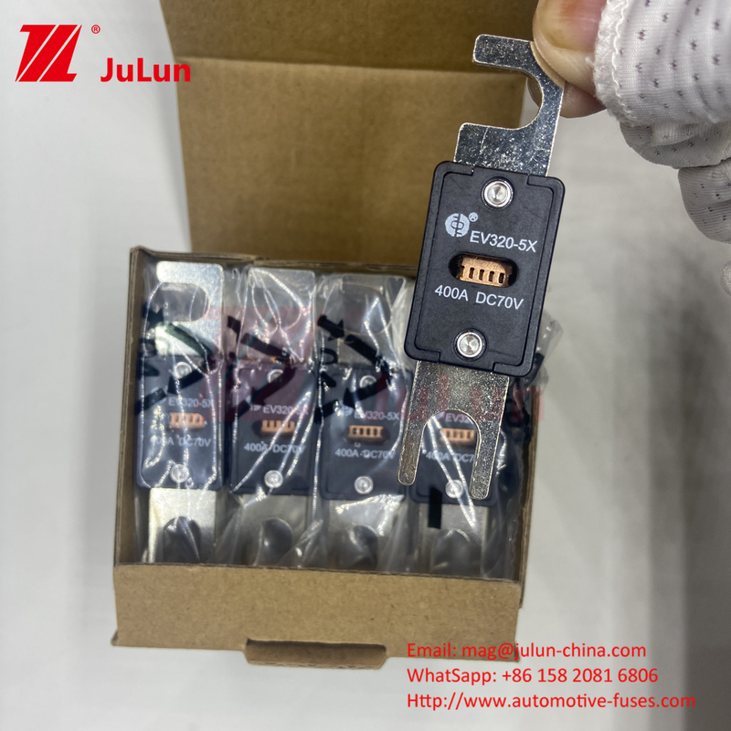 EV320-5C-100A-N 70VDC M6 M8 মাউন্টিং টাইপ গাড়ির ব্লেড ফিউজ 80-500 এম্পিয়ার স্থিতিশীলতা বজায় রাখুন