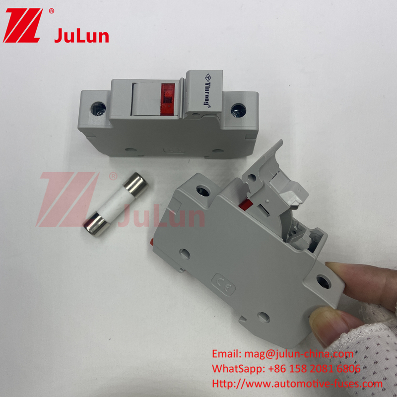 1500VDC ব্রেকিং ক্যাপাসিটি সৌর PV ফিউজ সৌর PV ডিসি ফিউজ 1000V 15A-32A PV সিস্টেমে বৈদ্যুতিক সুরক্ষার জন্য রেটিং