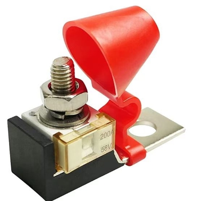 RV ইয়ট ক্রেন 58V 200A এর জন্য রেড হ্যাট ফিউজ স্কয়ার ডিস্ট্রিবিউশন বোতল সিরামিক অটোমোটিভ ফিউজ