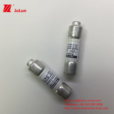 PV 25A 30A AC200kA হোল্ডার মাউন্ট পদ্ধতির সাথে বিচ্ছিন্ন রেটিং সিরামিক কার ফিউজ