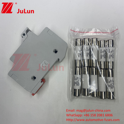 সোলার ইনভার্টার জন্য সিরামিক সৌর PV ফিউজ 1000DC 1500DC 32a 40a 50Amp সৌর শক্তি PV Dc 14 সঙ্গে বৈদ্যুতিক ফিউজ ধারক