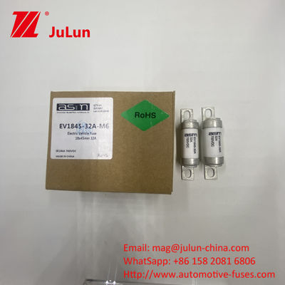 EV1845 700VDC 10A 10KA DC বোল্ট ফিউজ ইলেকট্রিক কার চার্জিং এর জন্য ASTM