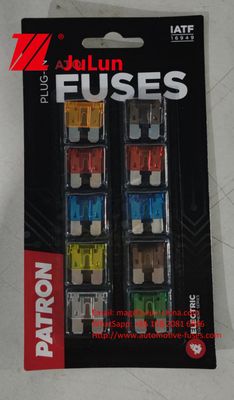 অটোমোটিভ ইলেকট্রনিক্স 30A ব্লেড অটো ফিউজ 32V 58V এবং দক্ষতার সাথে