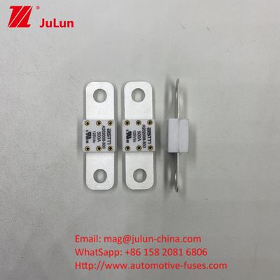 বৈদ্যুতিক যানবাহন A202008 200A 125VDC এএসটিএম ফিউজ ইভি এবং অটোমোবাইল অ্যাপ্লিকেশন জন্য