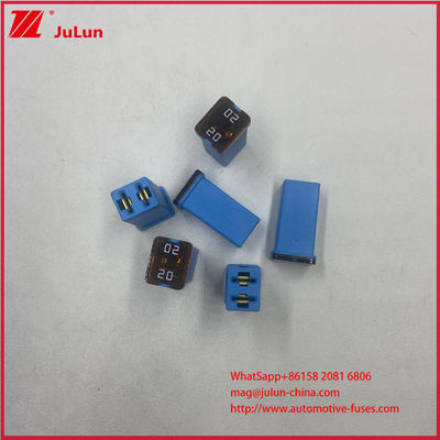 20A 32V টার্মিনাল মহিলা স্কয়ার প্লাগ ইন ব্লেড ফিউজ লিঙ্ক অটো যানবাহন 0495020