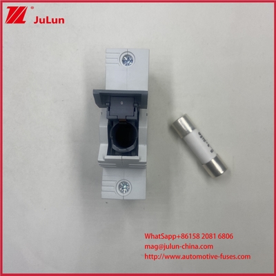 63A 22*58mm সোলার পিভি ফিউজ, রেটেড অপারেটিং ভোল্টেজ DC1000V এবং 6 KV রেটেড ইম্পালস উইথস্ট্যান্ড ভোল্টেজ সহ
